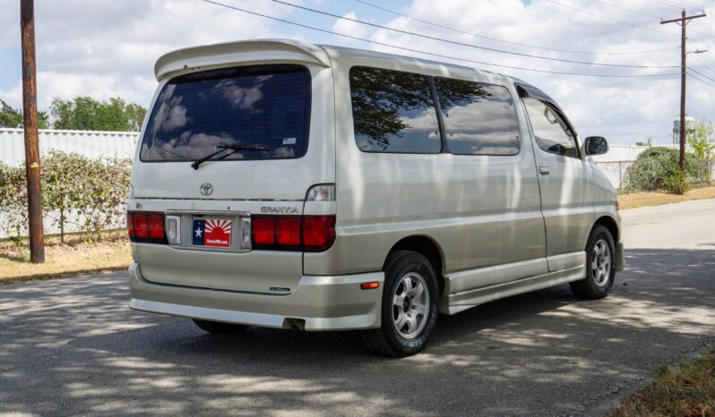 1997 Toyota Hiace GranVia Factory RHD Passenger Van full