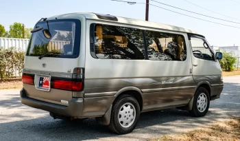 1996 Toyota Hiace Passenger Van 2.4L Factory RHD full