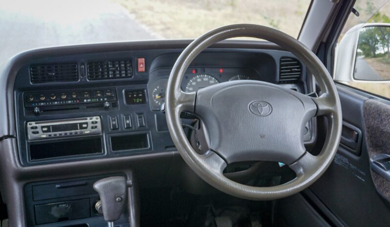 1995 Toyota Hiace Passenger Van 1KZ Factory RHD full