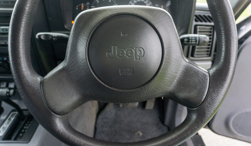 1997 Jeep Cherokee XJ 4×4 Factory RHD full